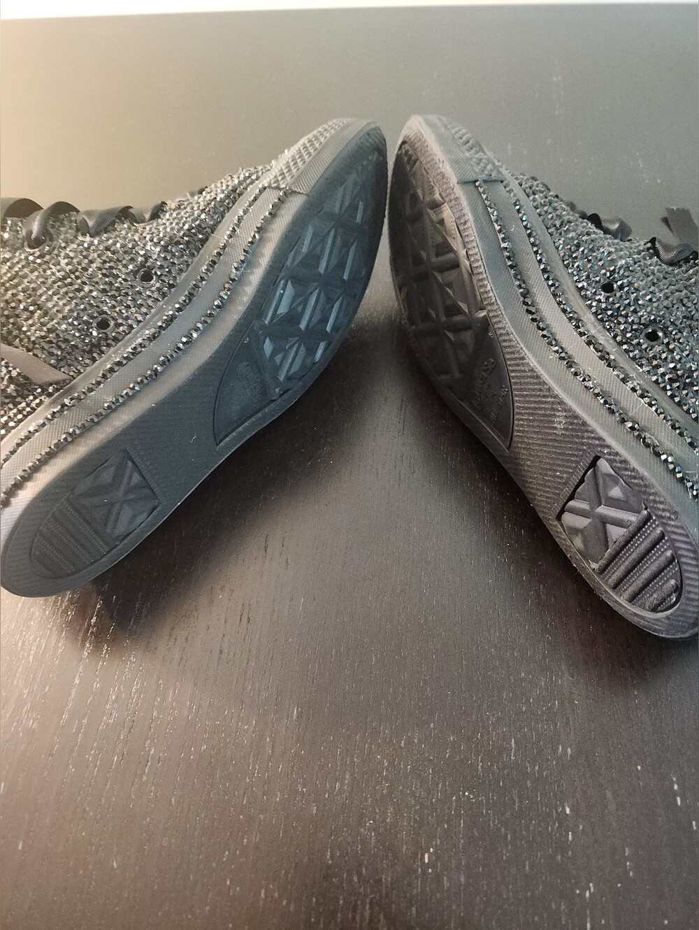 Converse Women’s Black Crystal-Embellished Satin Ribbon Sneakers. W-8 M-6. - Picture 5 of 16